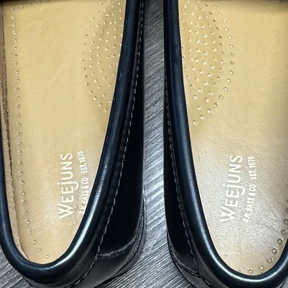 G.H. Bass & Co. Black and White Loafers - Picture 3 of 9